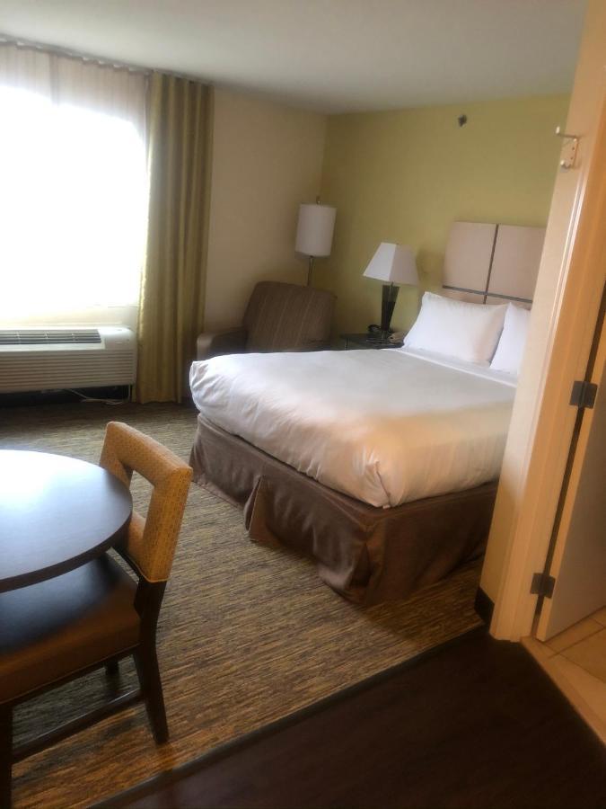 Candlewood Suites Owasso By Ihg Екстериор снимка